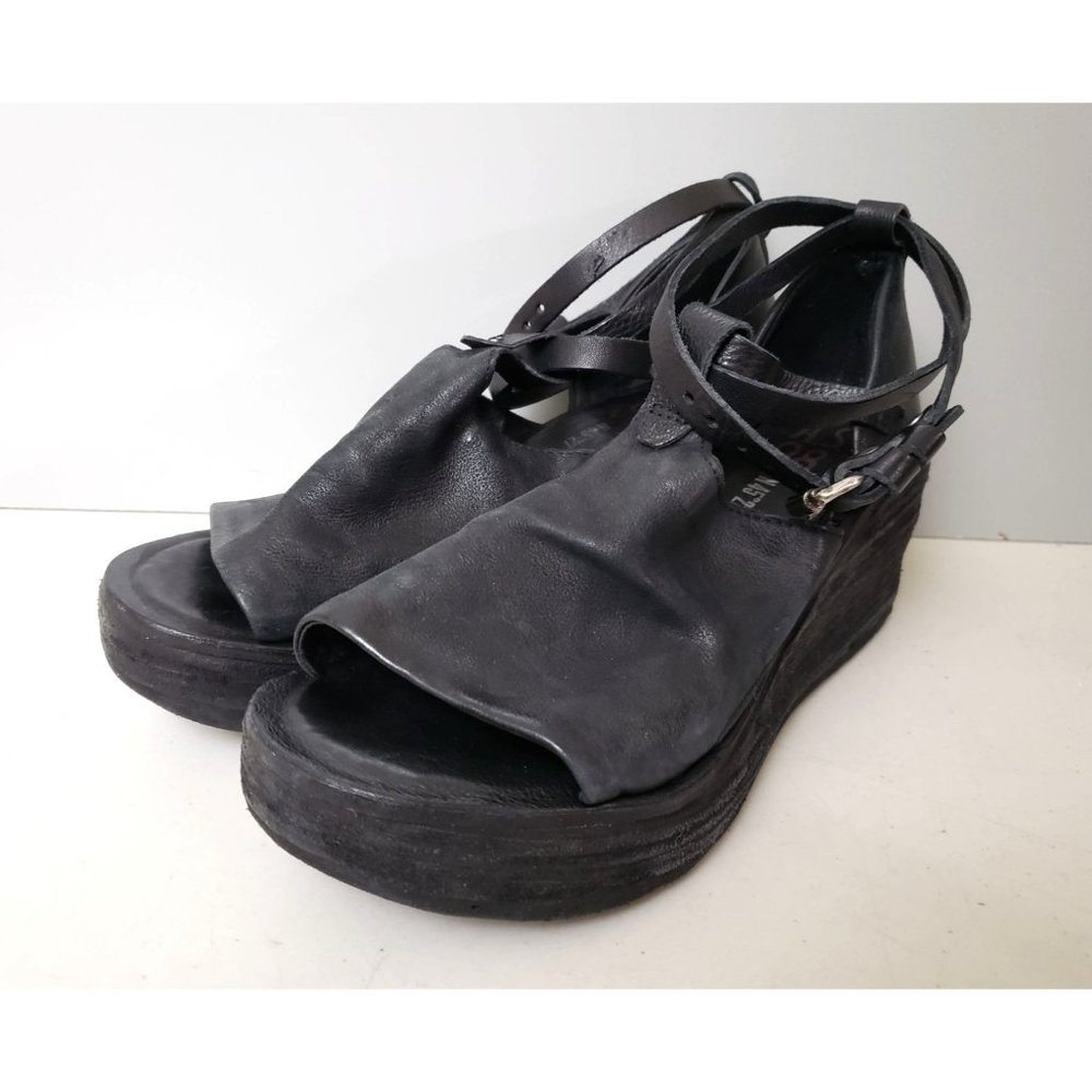 Black Women's Sandals